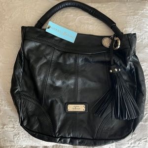 Guess by Marciano ‘Dreamer’ handbag/purse 👜🖤🖤🖤